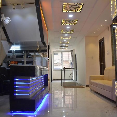 Hotel Krishna Galaxy Kanpur Zewnętrze zdjęcie